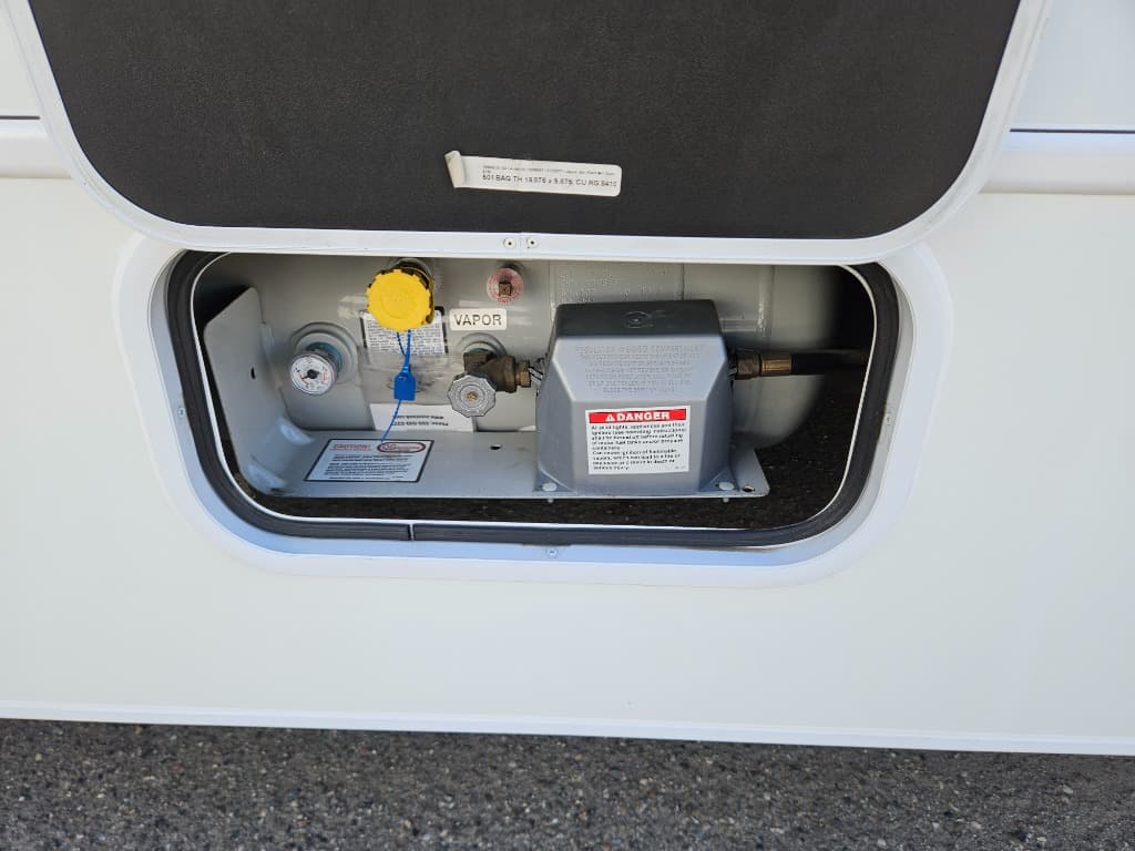 2018 Jayco 2018 Jayco Redhawk - thumbnail 49