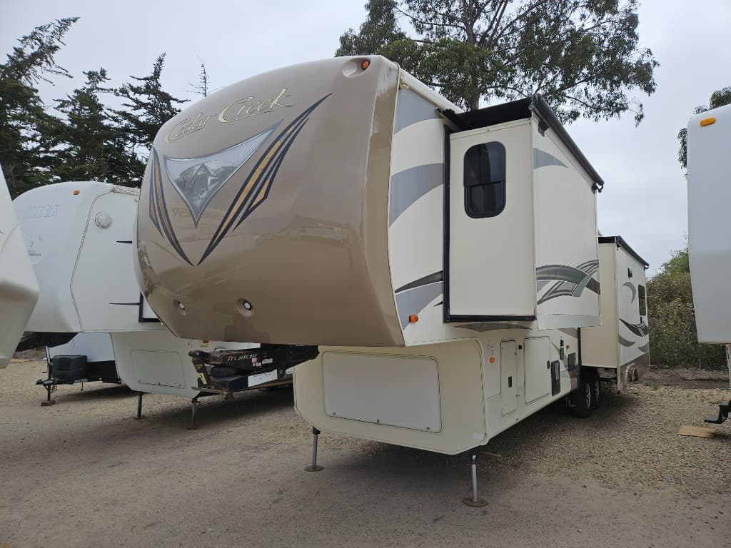 2016 Forest River RV 2016 Forest River RV Cedar Creek - thumbnail 4