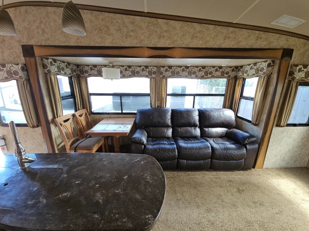 2016 Forest River RV 2016 Forest River RV Cedar Creek - thumbnail 8