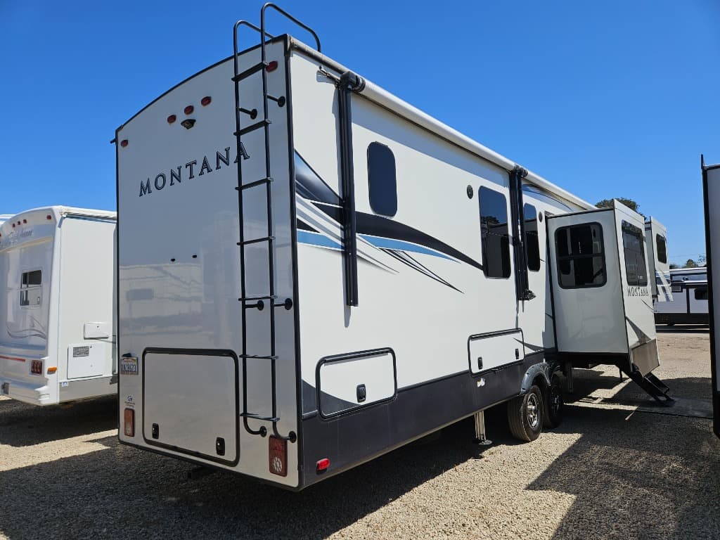 2021 Keystone RV 2021 Keystone RV Montana - thumbnail 2