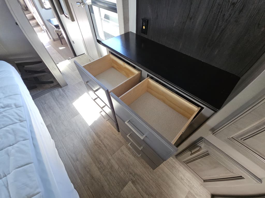 2021 Keystone RV 2021 Keystone RV Montana - thumbnail 47