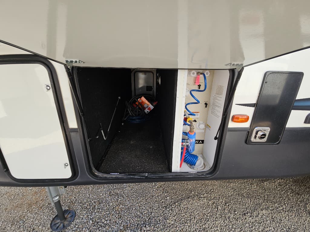 2021 Keystone RV 2021 Keystone RV Montana - thumbnail 76