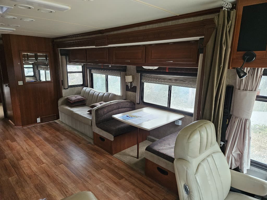 2008 Fleetwood RV 2008 Fleetwood RV Expedition - thumbnail 5