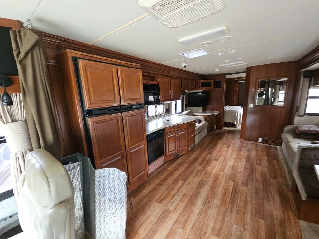 2008 Fleetwood RV 2008 Fleetwood RV Expedition - thumbnail 6