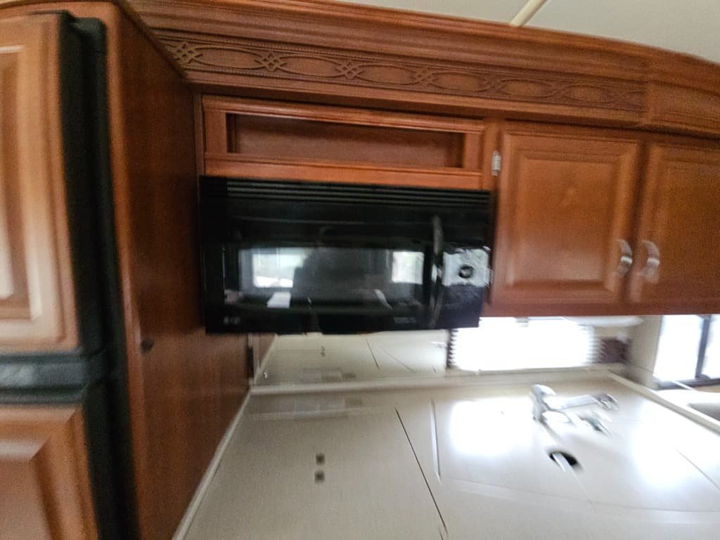 2008 Fleetwood RV 2008 Fleetwood RV Expedition - thumbnail 16