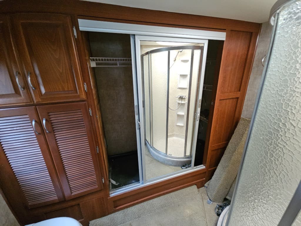 2008 Fleetwood RV 2008 Fleetwood RV Expedition - thumbnail 41