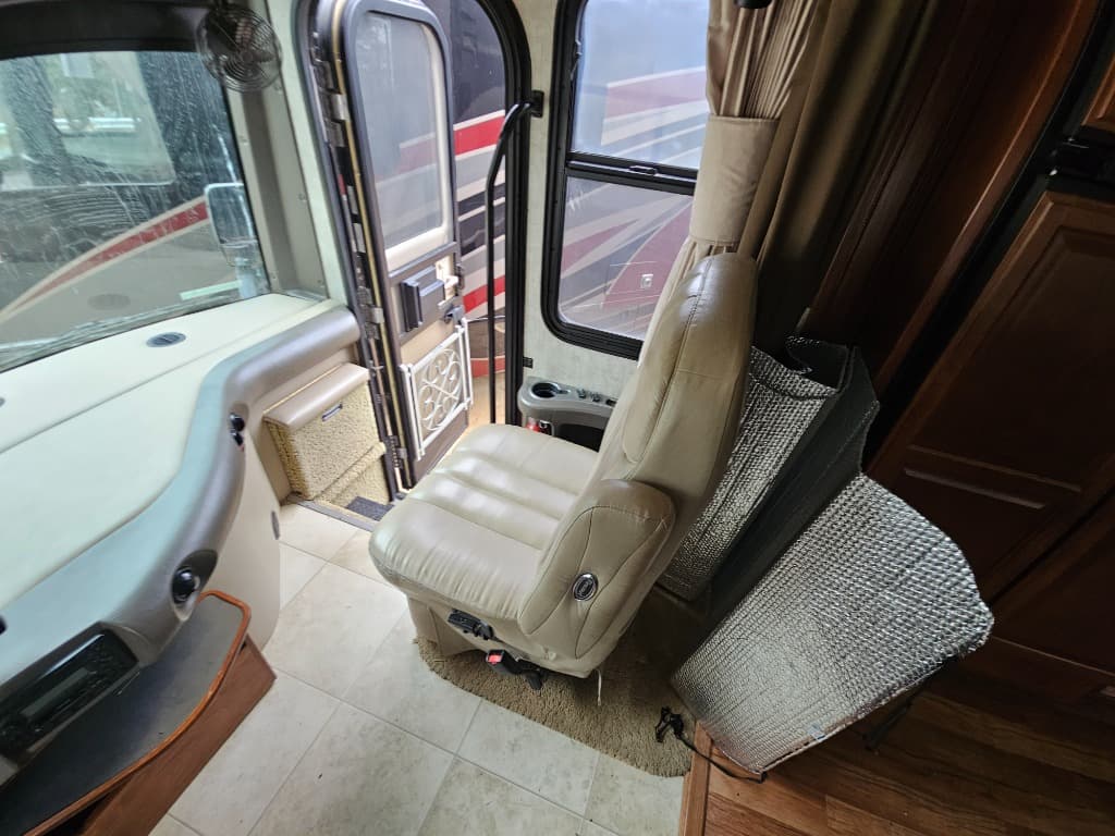 2008 Fleetwood RV 2008 Fleetwood RV Expedition - thumbnail 45