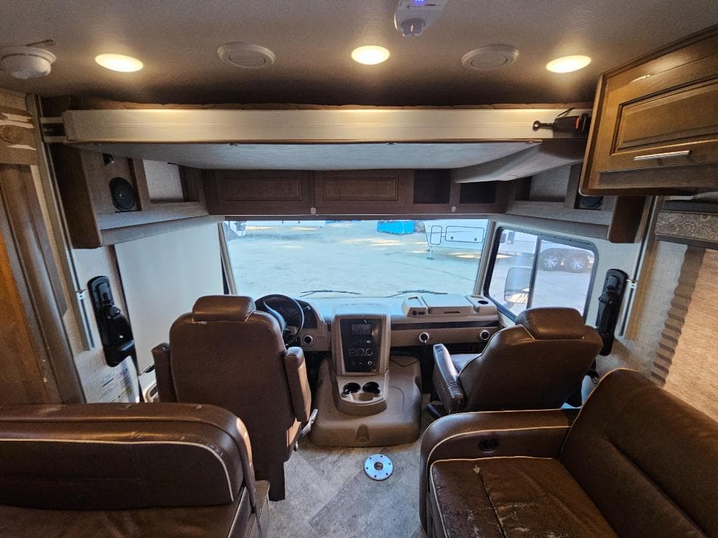 2019 Forest River RV 2019 Forest River RV Georgetown 3 Series - thumbnail 16