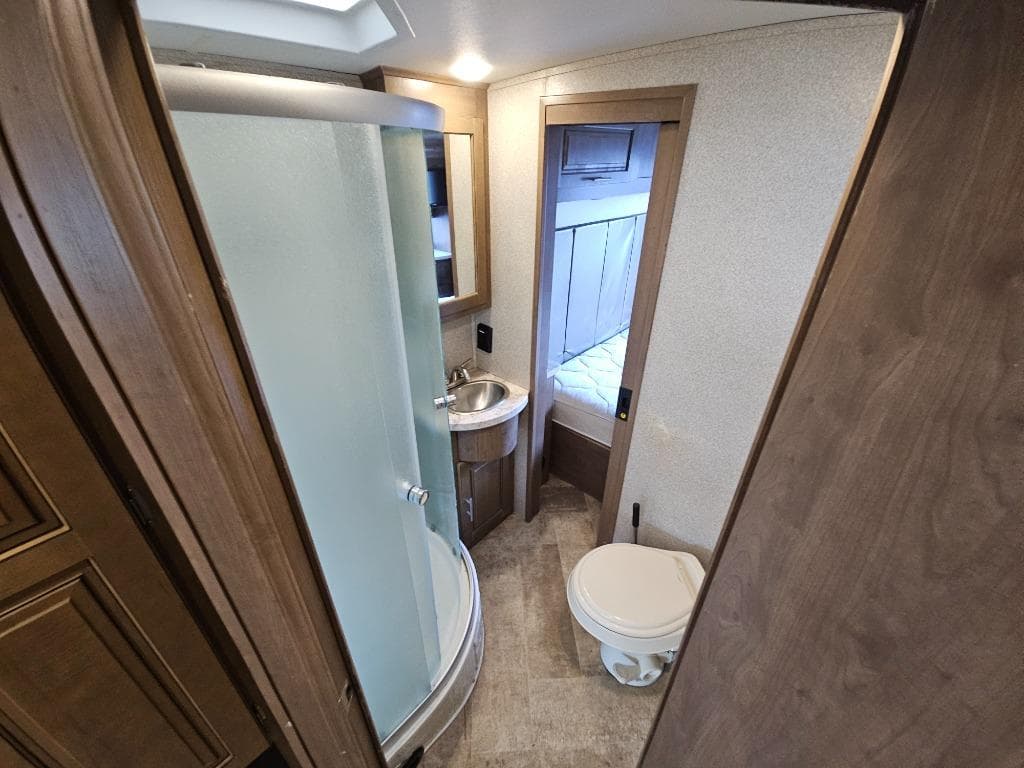 2019 Forest River RV 2019 Forest River RV Georgetown 3 Series - thumbnail 26