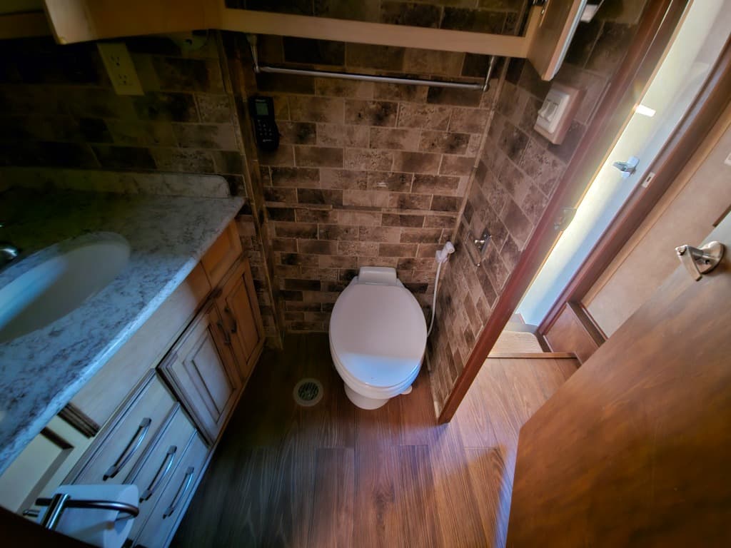 2016 DRV 2016 DRV Mobile Suites Estates - thumbnail 39