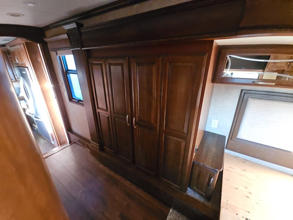 2016 DRV 2016 DRV Mobile Suites Estates - thumbnail 42