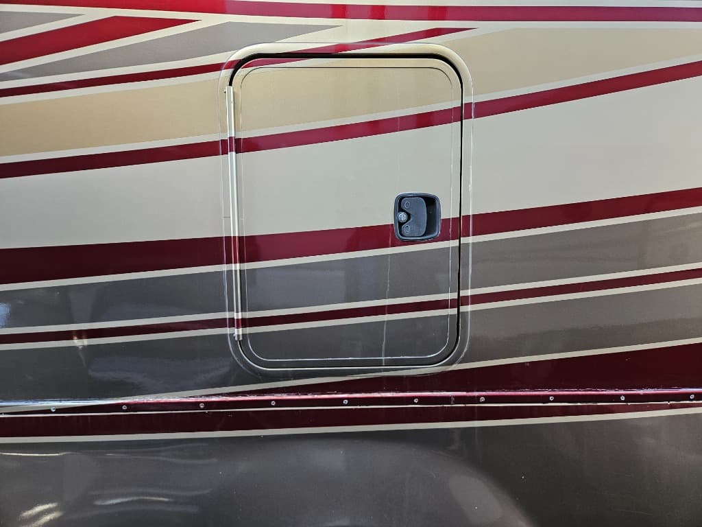 2016 DRV 2016 DRV Mobile Suites Estates - thumbnail 62