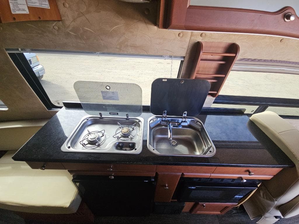 2014 Roadtrek 2014 Roadtrek Adventurous - thumbnail 21