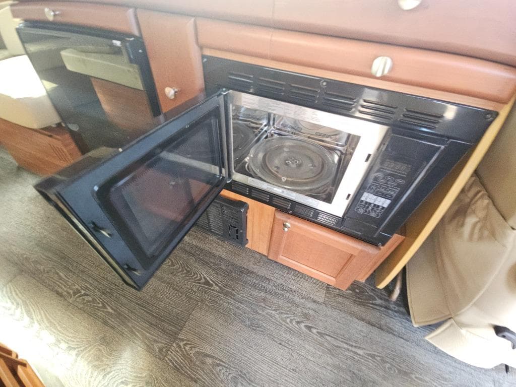 2014 Roadtrek 2014 Roadtrek Adventurous - thumbnail 24