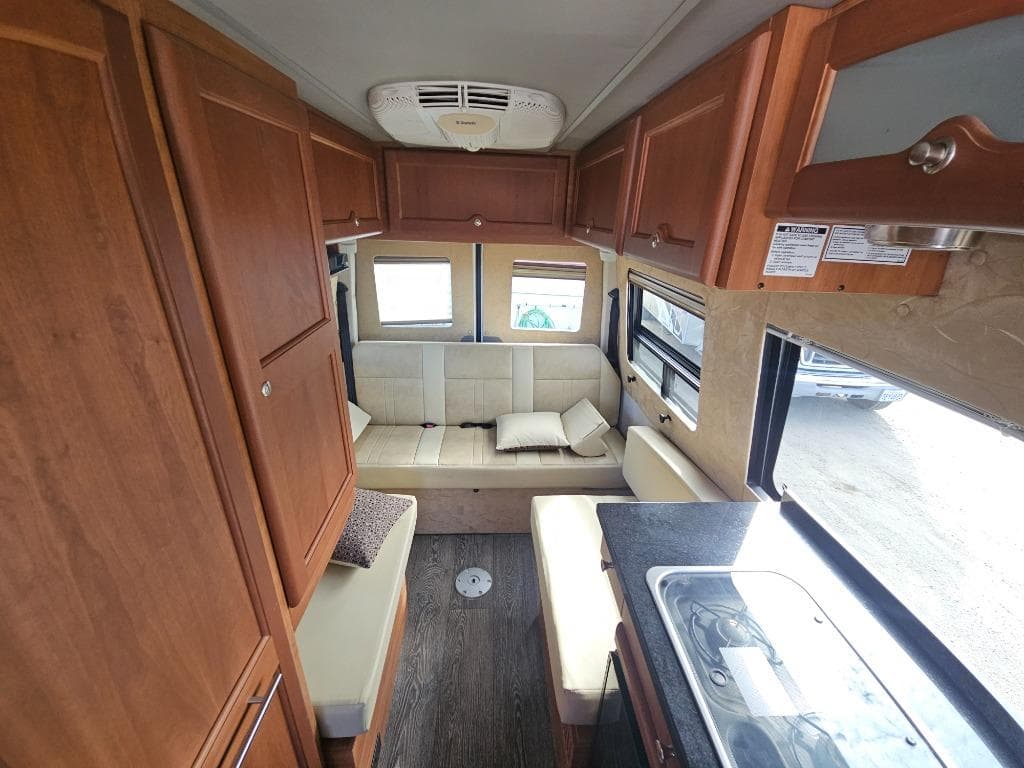 2014 Roadtrek 2014 Roadtrek Adventurous - thumbnail 25