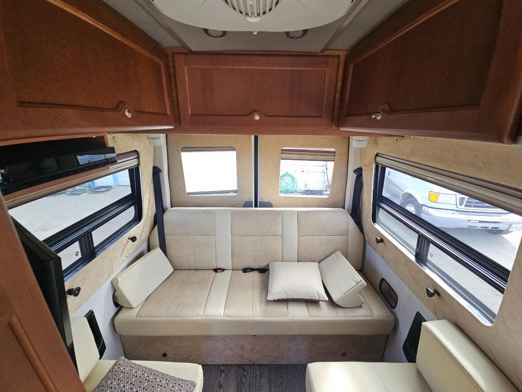 2014 Roadtrek 2014 Roadtrek Adventurous - thumbnail 29