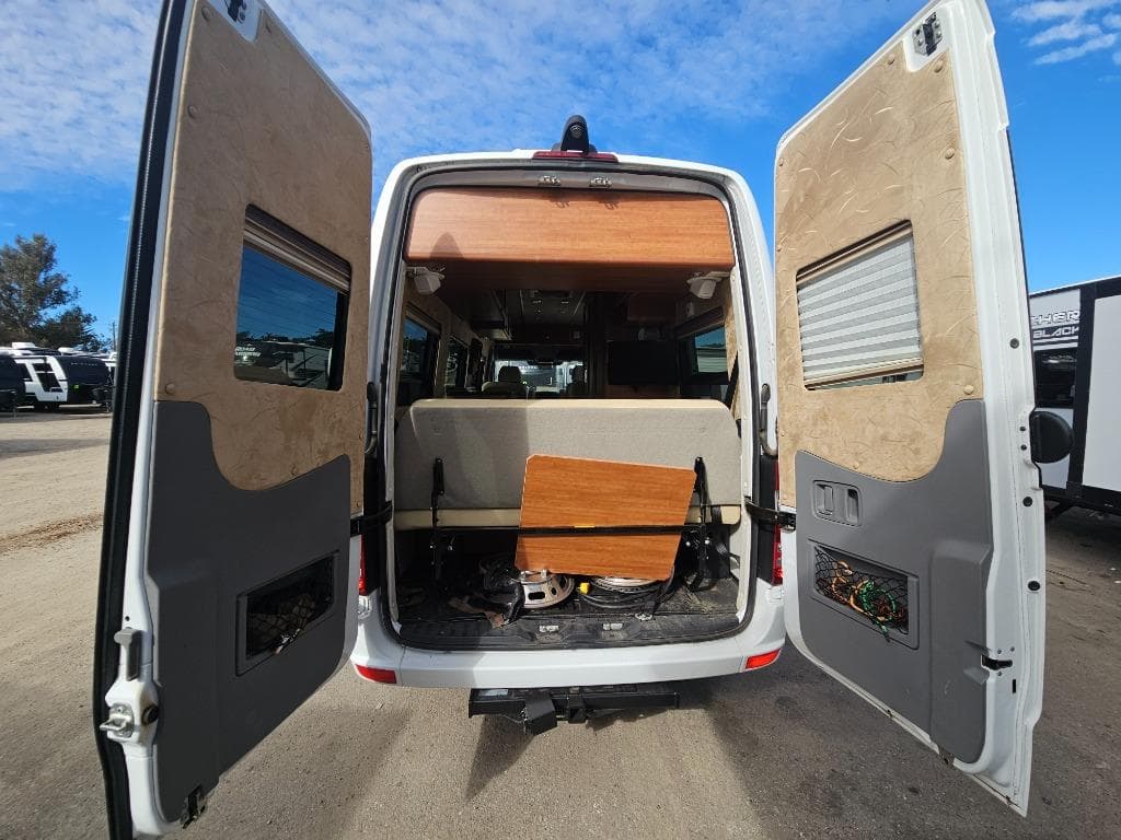 2014 Roadtrek 2014 Roadtrek Adventurous - thumbnail 52