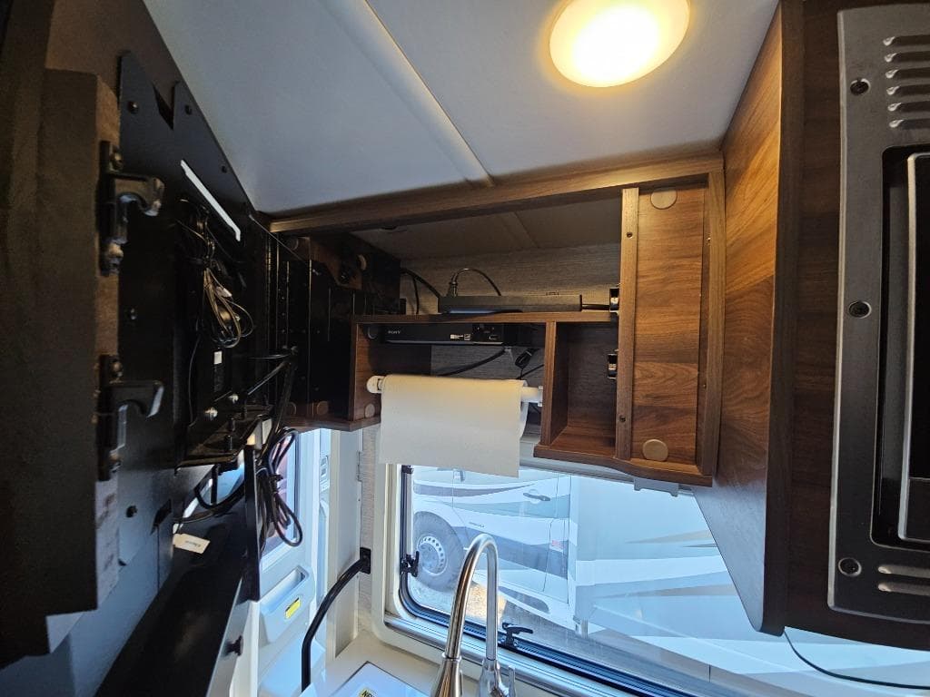 2022 Winnebago 2022 Winnebago View - thumbnail 15