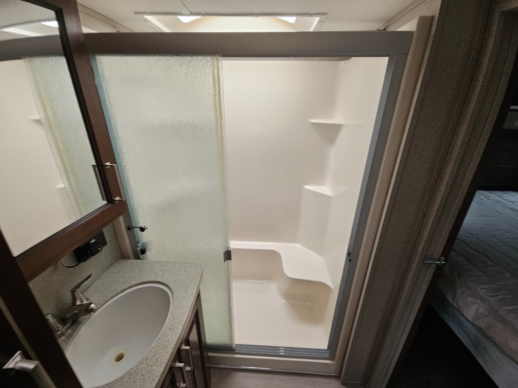 2017 Keystone RV 2017 Keystone RV Alpine - thumbnail 42