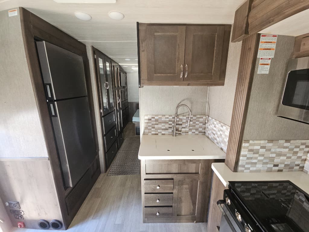 2022 NeXus RV 2022 NeXus RV Wraith - thumbnail 26