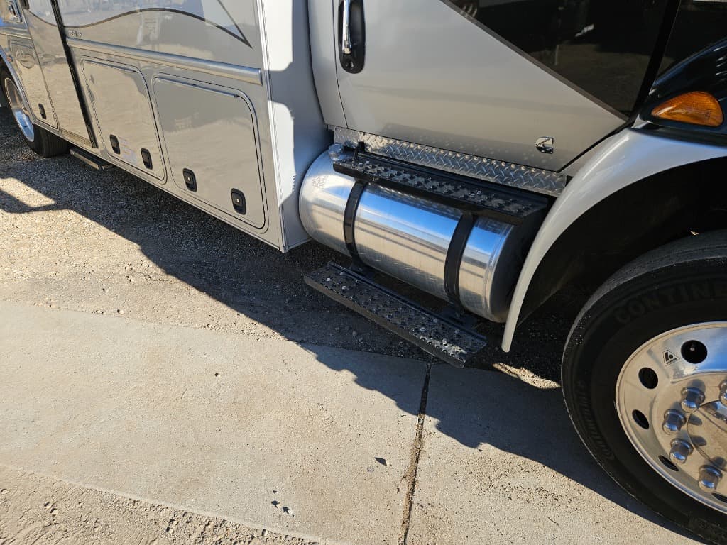 2022 NeXus RV 2022 NeXus RV Wraith - thumbnail 51