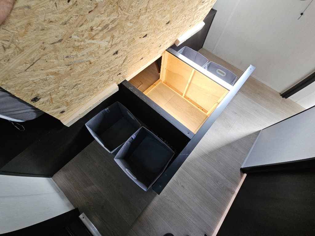 2025 Forest River RV 2025 Forest River RV Cherokee Grey Wolf Black Label - thumbnail 29