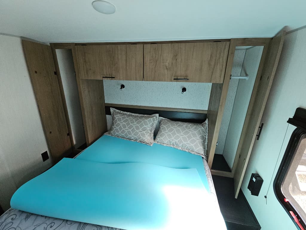 2025 Forest River RV 2025 Forest River RV Cherokee Grey Wolf Black Label - thumbnail 30