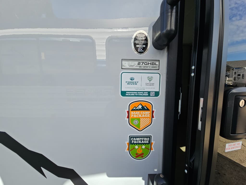 2025 Forest River RV 2025 Forest River RV Cherokee Grey Wolf Black Label - thumbnail 42