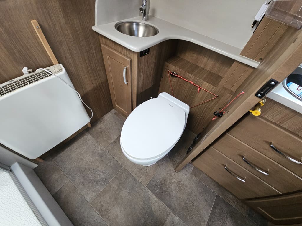 2020 Pleasure-Way 2020 Pleasure-Way Plateau - thumbnail 36