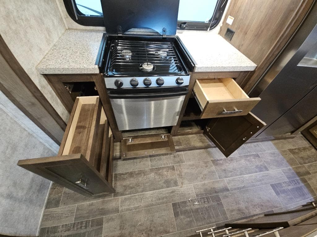 2018 Highland Ridge RV 2018 Highland Ridge RV Open Range - thumbnail 12