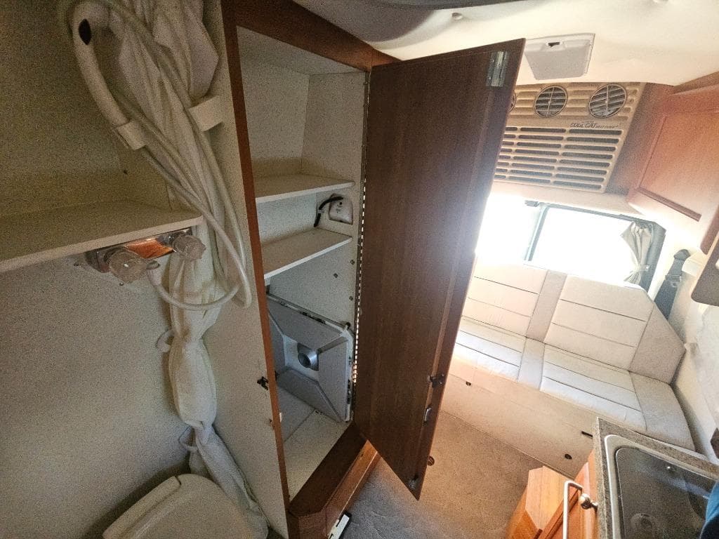 2010 Roadtrek 2010 Roadtrek 190 Versatile - thumbnail 22