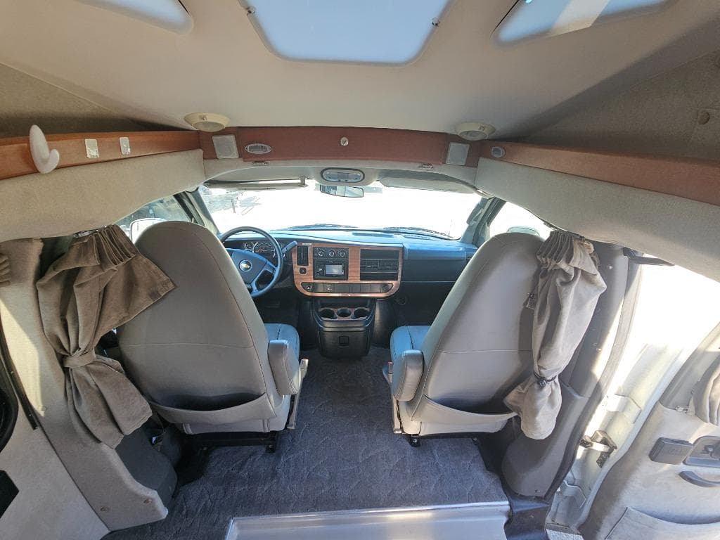 2010 Roadtrek 2010 Roadtrek 190 Versatile - thumbnail 24