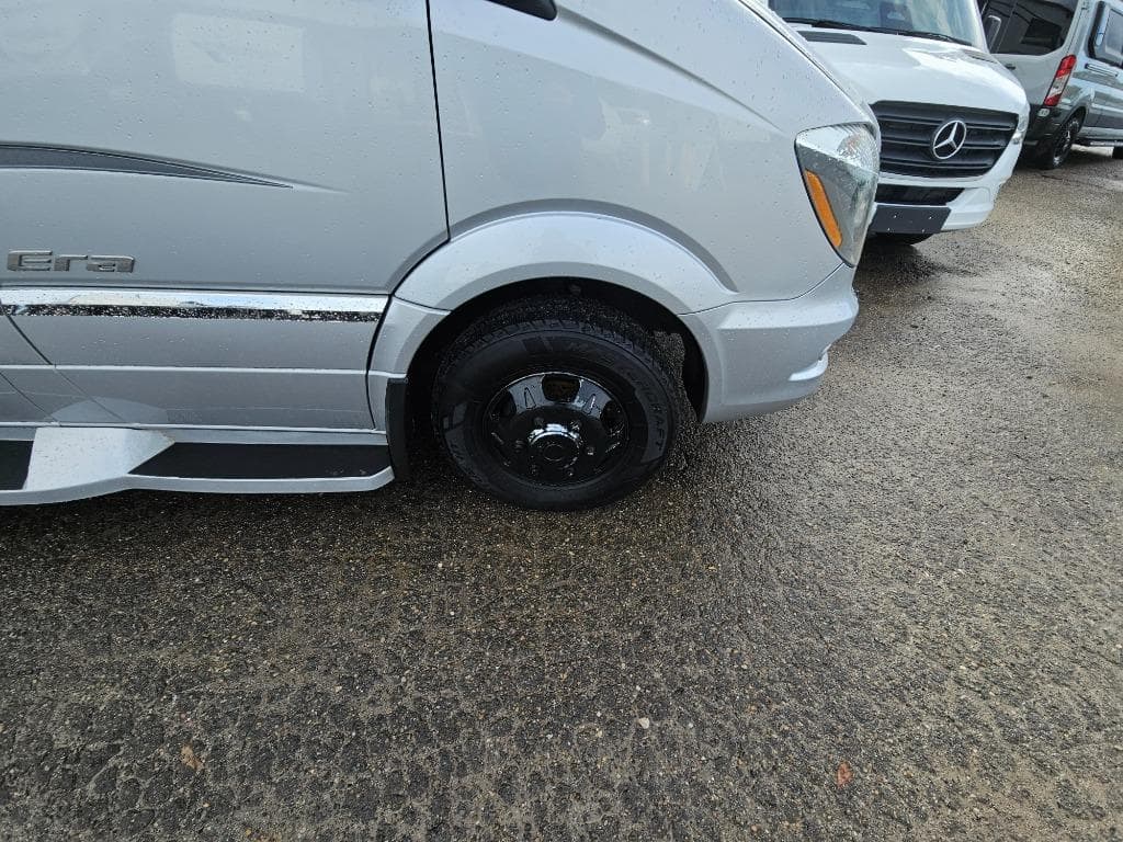 2015 Winnebago 2015 Winnebago Era - thumbnail 34