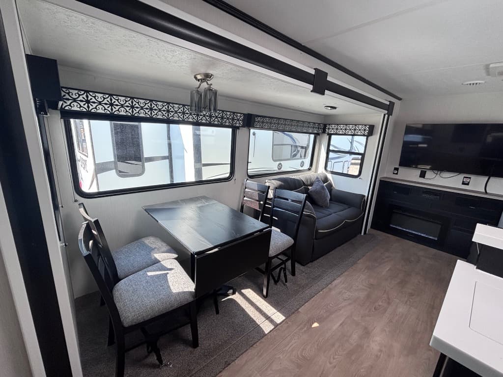 2021 Forest River 2021 Forest River Wildcat Maxx - thumbnail 3