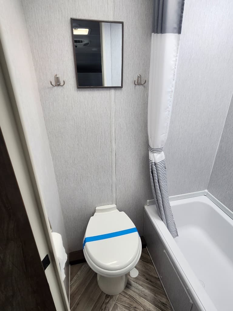 2022 Forest River 2022 Forest River Evo Select - thumbnail 12