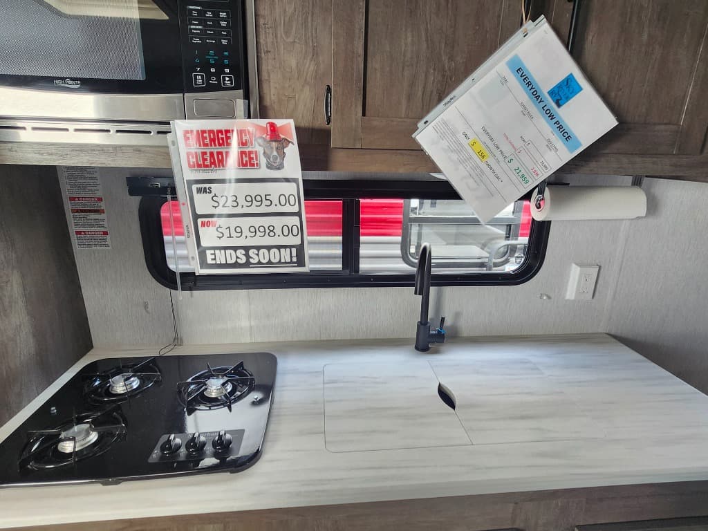 2022 Forest River 2022 Forest River Evo Select - thumbnail 17