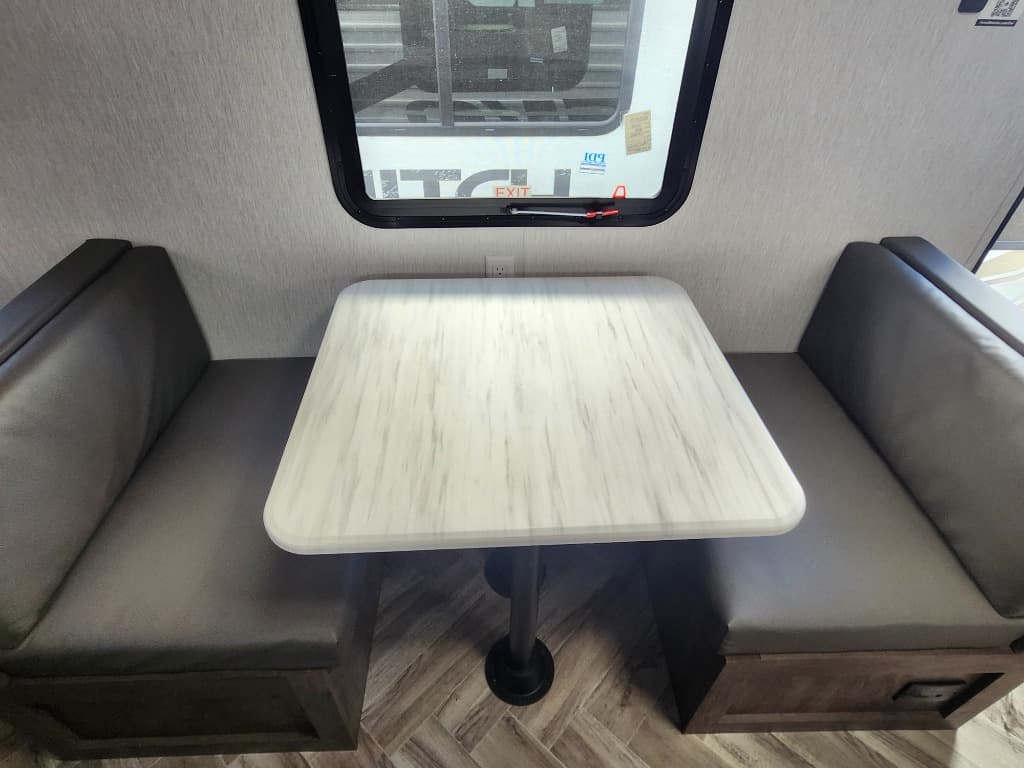 2022 Forest River 2022 Forest River Evo Select - thumbnail 19