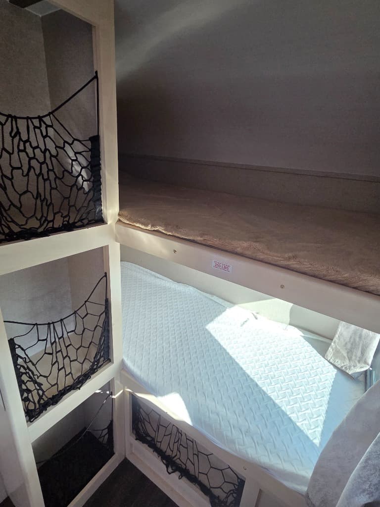 2019 Winnebago 2019 Winnebago Minnie Drop - thumbnail 7