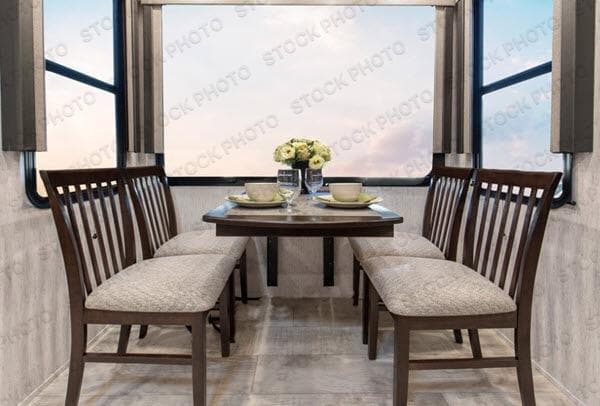 2020 Grand Design 2020 Grand Design Momentum - thumbnail 29