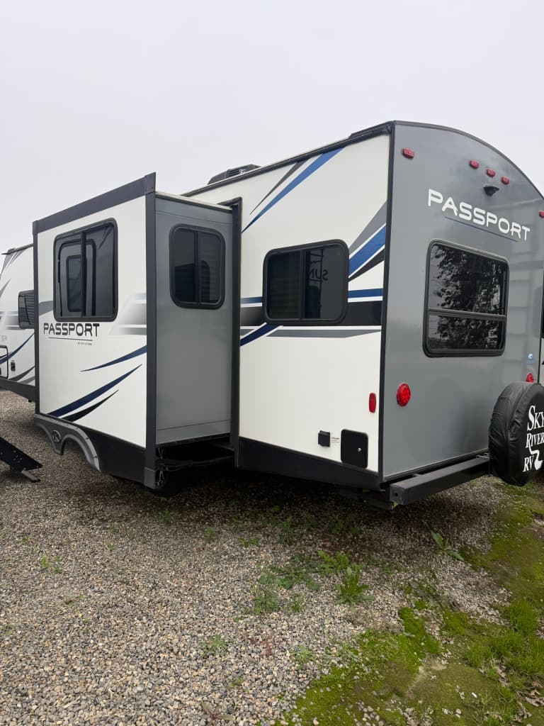 2021 Keystone RV 2021 Keystone RV Passport GT - thumbnail 4