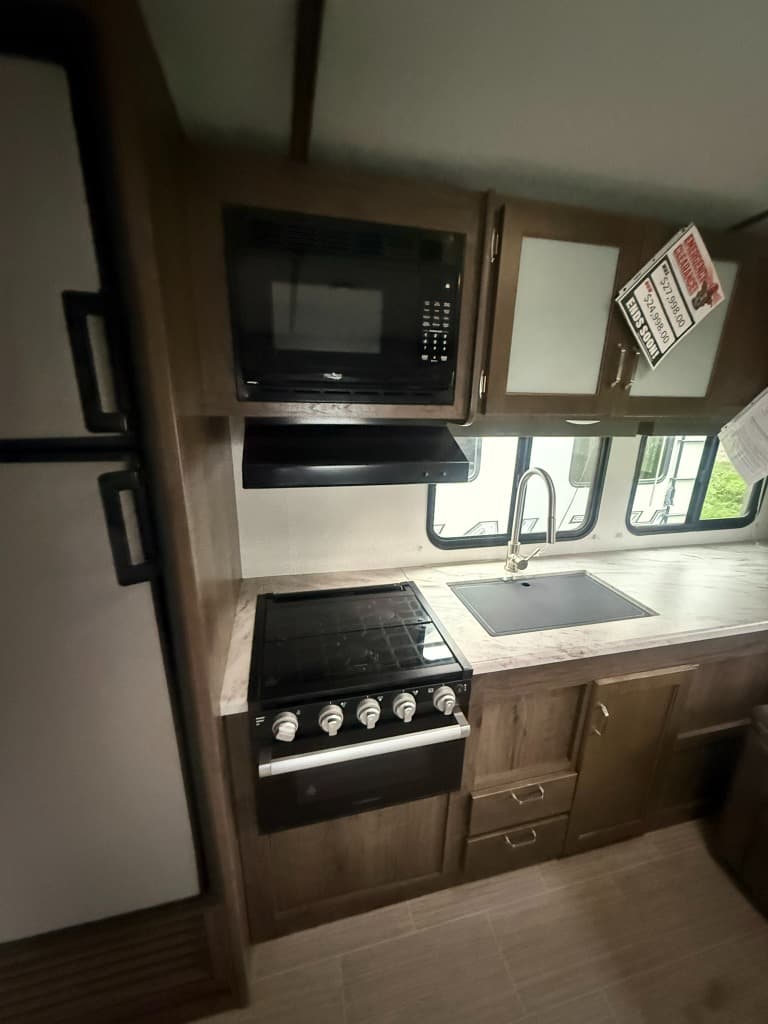 2021 Keystone RV 2021 Keystone RV Passport GT - thumbnail 12