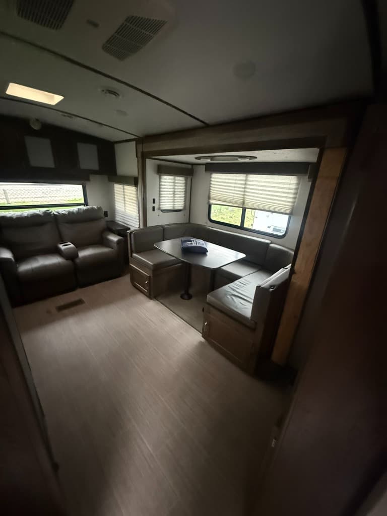 2021 Keystone RV 2021 Keystone RV Passport GT - thumbnail 15