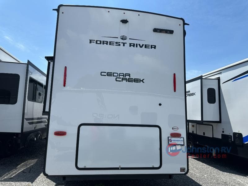 2025 Forest River 2025 Forest River Cedar Creek - thumbnail 7