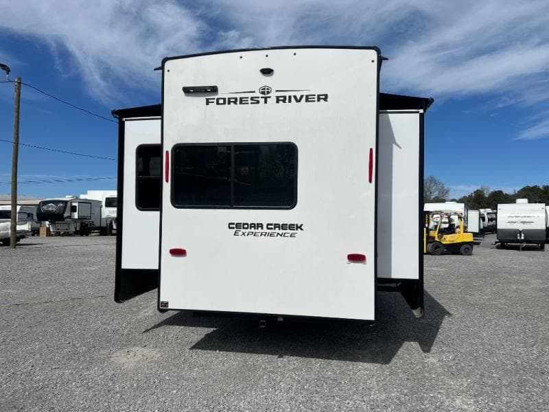 2025 Forest River 2025 Forest River Cedar Creek Experience - thumbnail 7