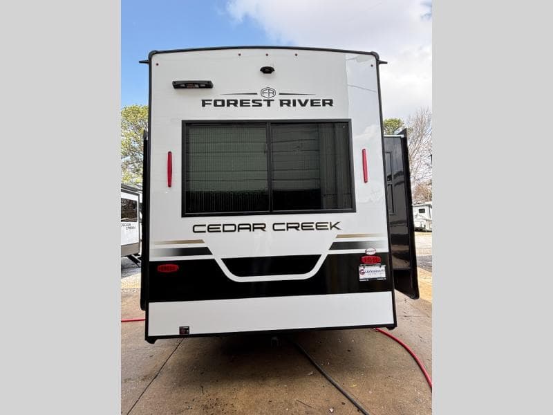 2026 Forest River 2026 Forest River Cedar Creek - thumbnail 7
