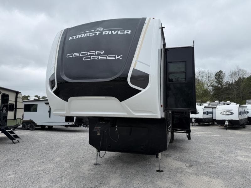 2026 Forest River 2026 Forest River Cedar Creek Experience - thumbnail 5