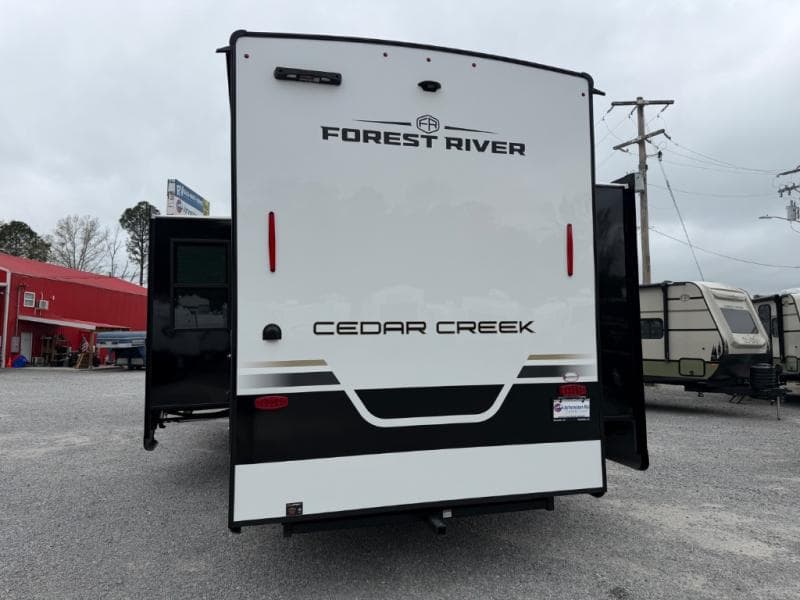 2026 Forest River 2026 Forest River Cedar Creek Experience - thumbnail 7