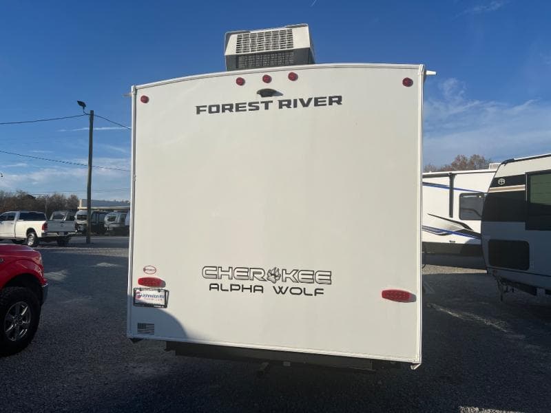 2026 Forest River 2026 Forest River Cherokee Alpha Wolf - thumbnail 8