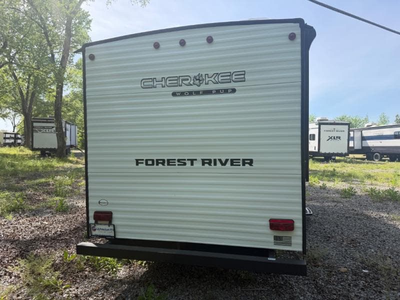 2026 Forest River 2026 Forest River Cherokee Wolf Pup - thumbnail 7