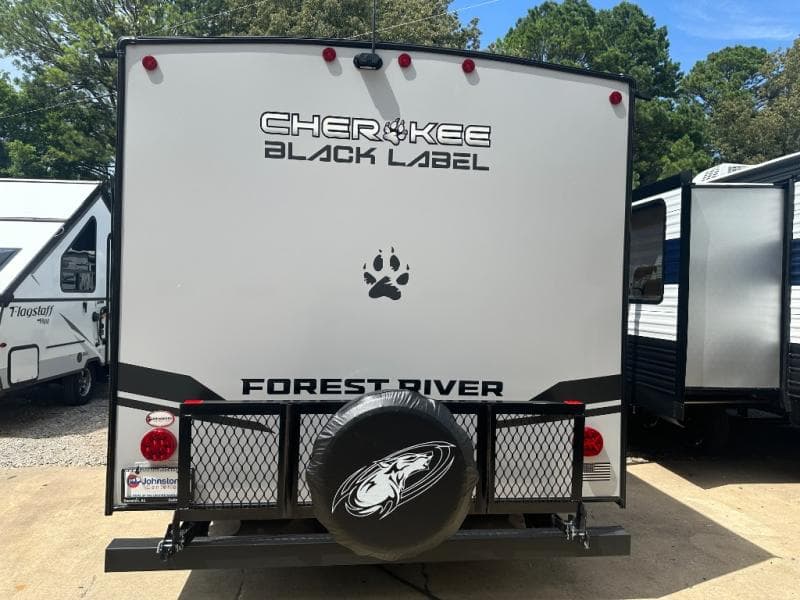2026 Forest River 2026 Forest River Cherokee Grey Wolf Black Label - thumbnail 7